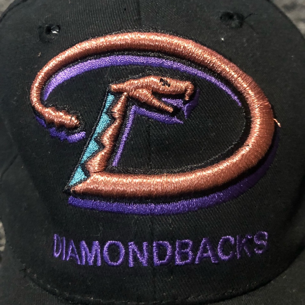 Diamondbacks hat - Picture 2 of 6